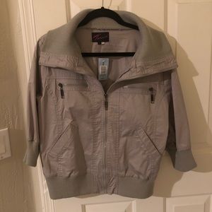 Torrid taupe 1X cropped 3/4 sleeve jacket